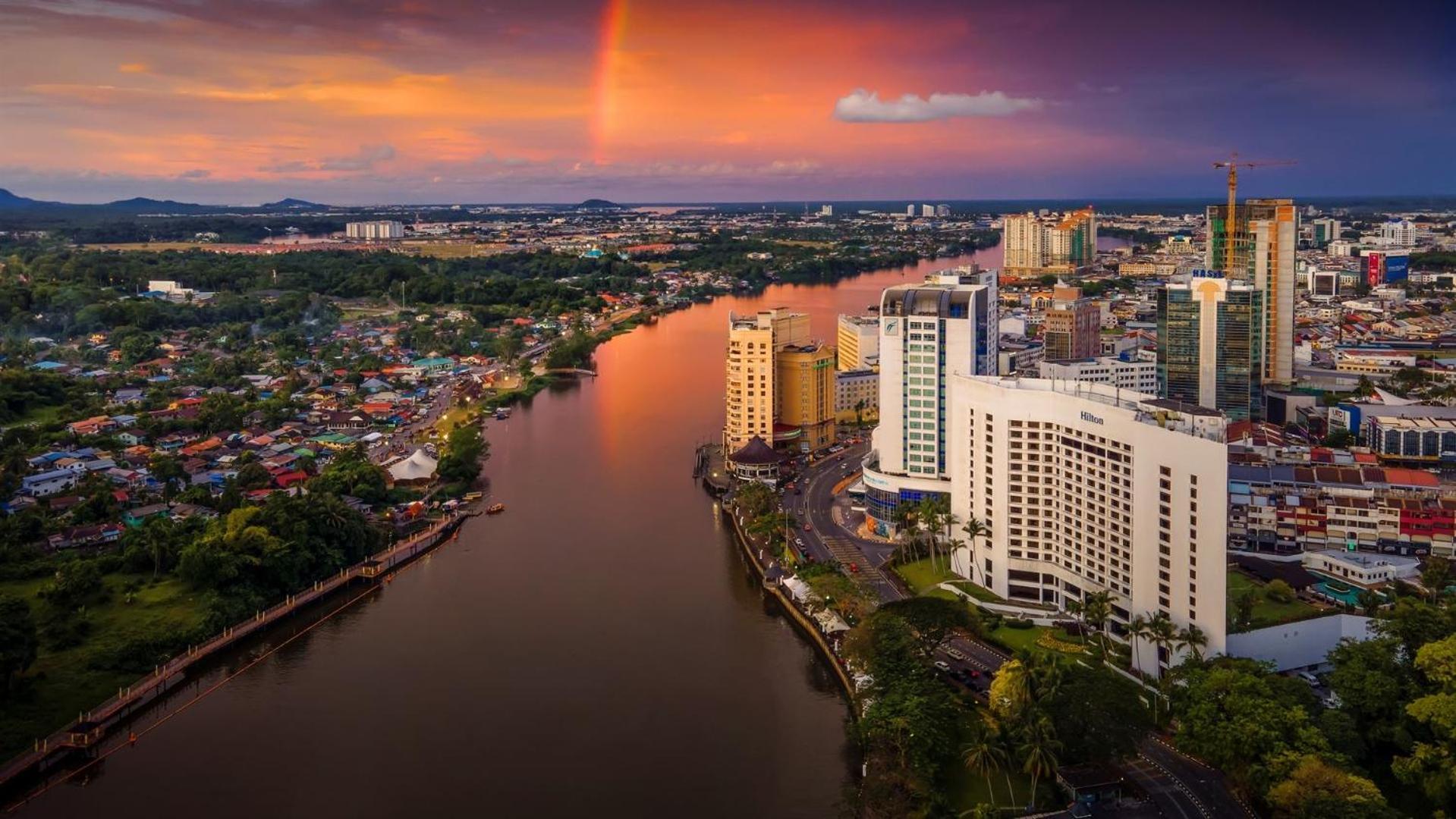 Riverbank Suites Waterfront 507 Kuching Exterior foto
